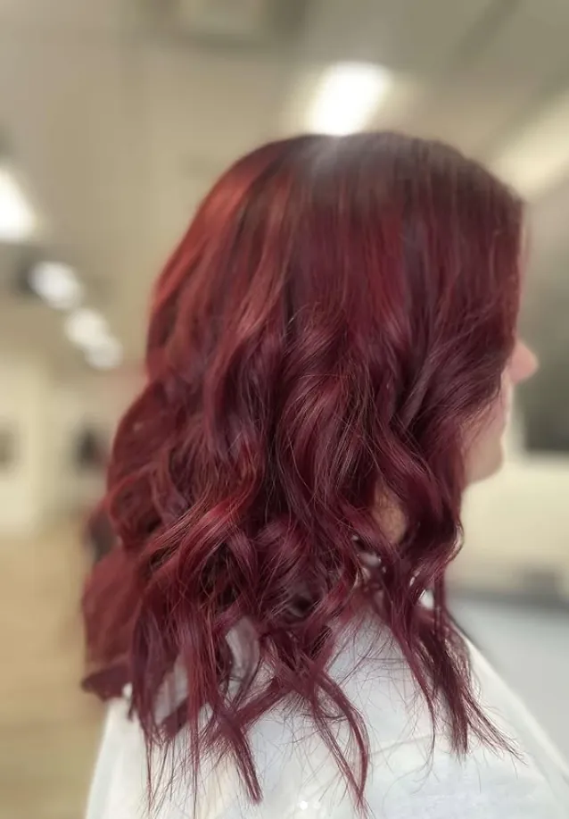 Cherry red waved lob